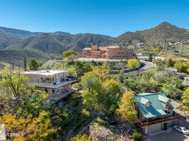 $880,000 | 100 Dundee Avenue, Jerome, AZ 86331