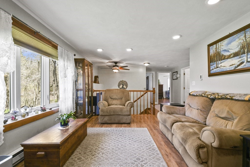 78 Ellis Road Southbridge, MA 01550 - Photo 5 of 31 Gallery Image 5