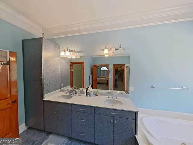 a view of house with yard and porch