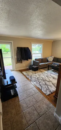 $304,900 | 826 Morningside Court, Lake Odessa, MI 48849