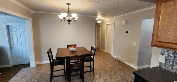 $304,900 | 826 Morningside Court, Lake Odessa, MI 48849