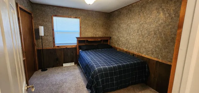 $329,900 | 826 Morningside Court, Lake Odessa, MI 48849