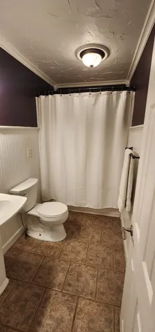 $319,000 | 826 Morningside Court, Lake Odessa, MI 48849