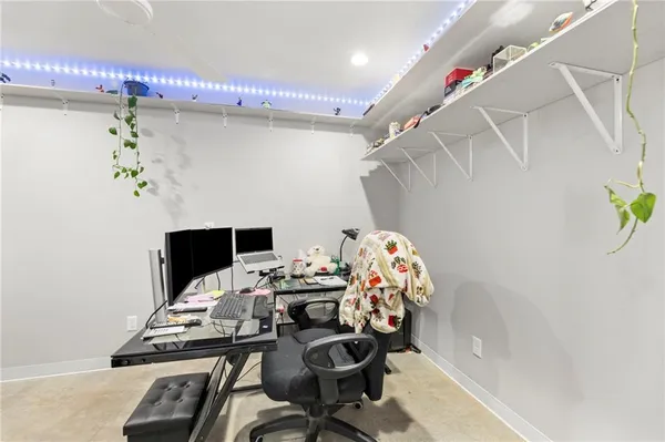 $520,000 | 2906 North Twyman Road, Independence, MO 64058