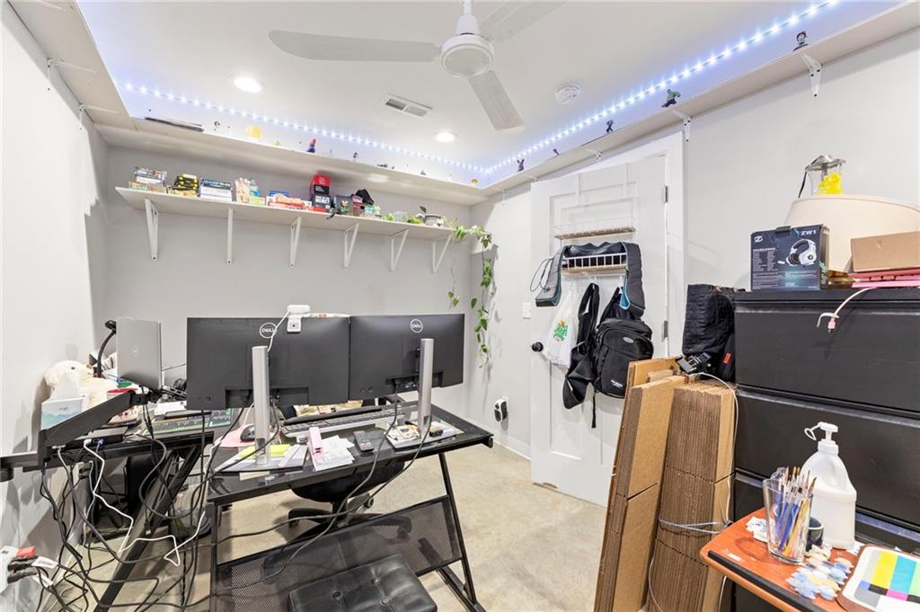 2906 North Twyman Road Independence, MO 64058 - Photo 17 of 40