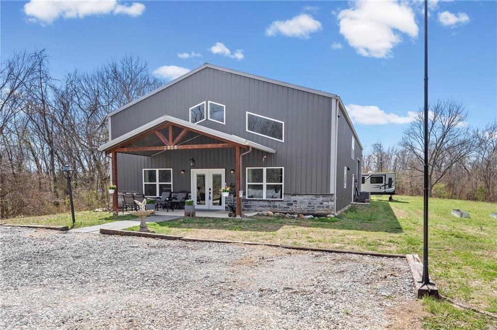 2906 North Twyman Road Independence, MO 64058 - Photo 3 of 40