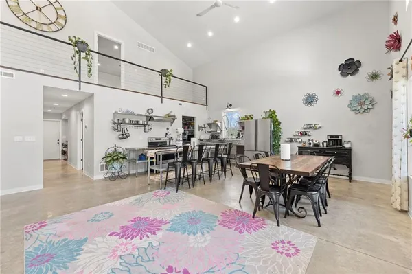 $520,000 | 2906 North Twyman Road, Independence, MO 64058