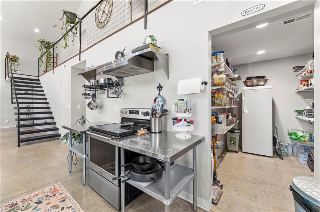 2906 North Twyman Road Independence, MO 64058 - Photo 8 of 40