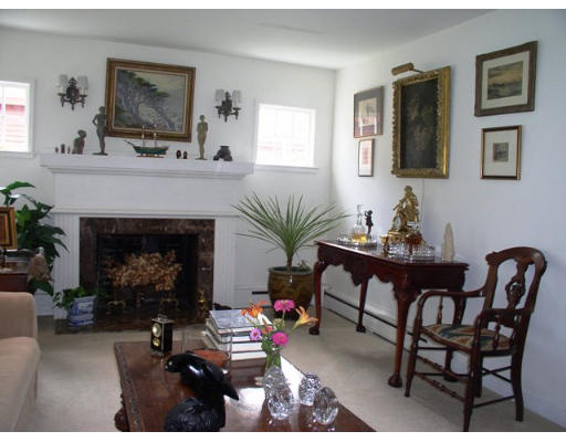 60 Pleasant Valley Road Amesbury, MA 01913 - Photo 4 of 13 Gallery Image 4