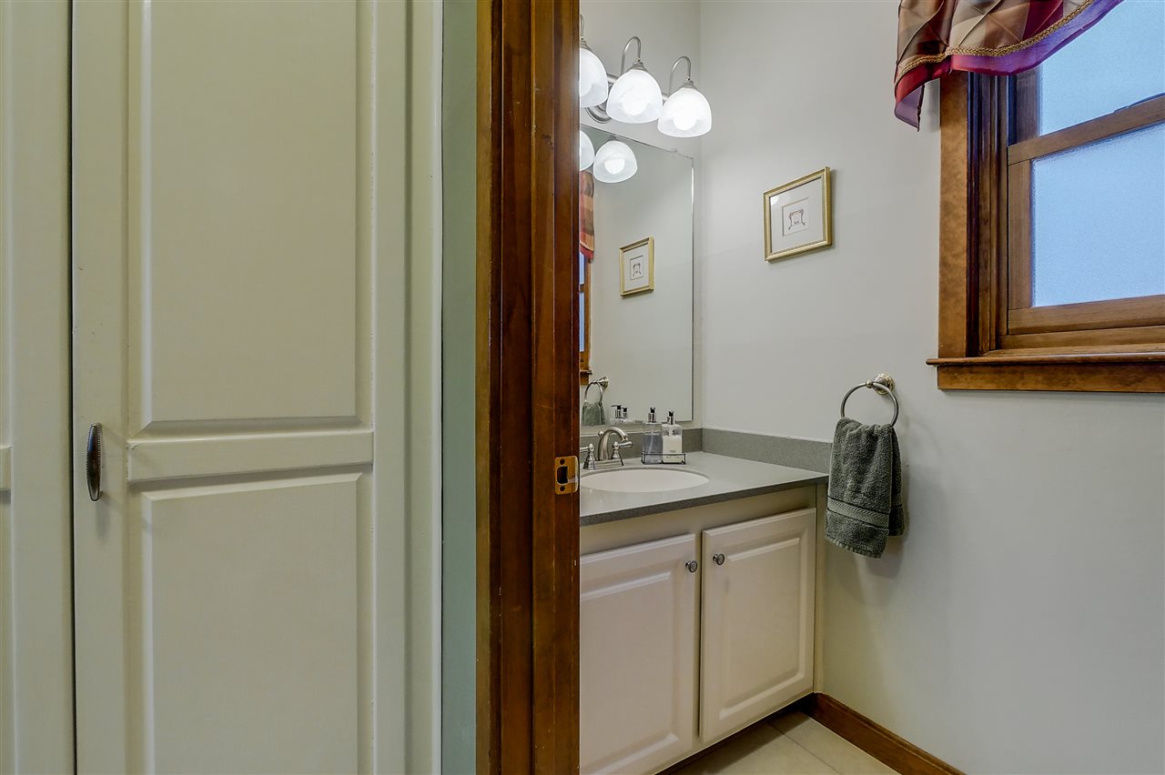 4 Otterson Road Londonderry, NH 03053 - Photo 20 of 39