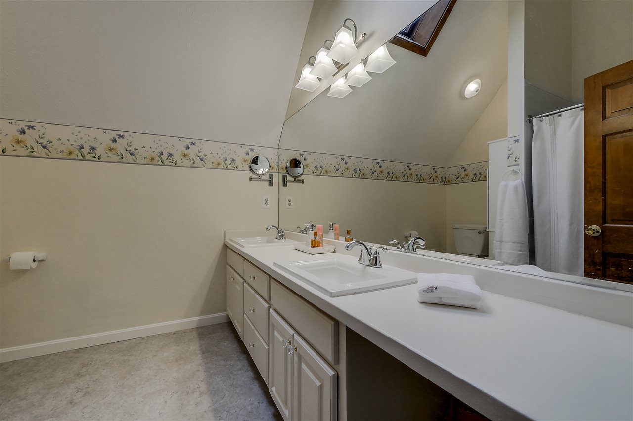 4 Otterson Road Londonderry, NH 03053 - Photo 23 of 39