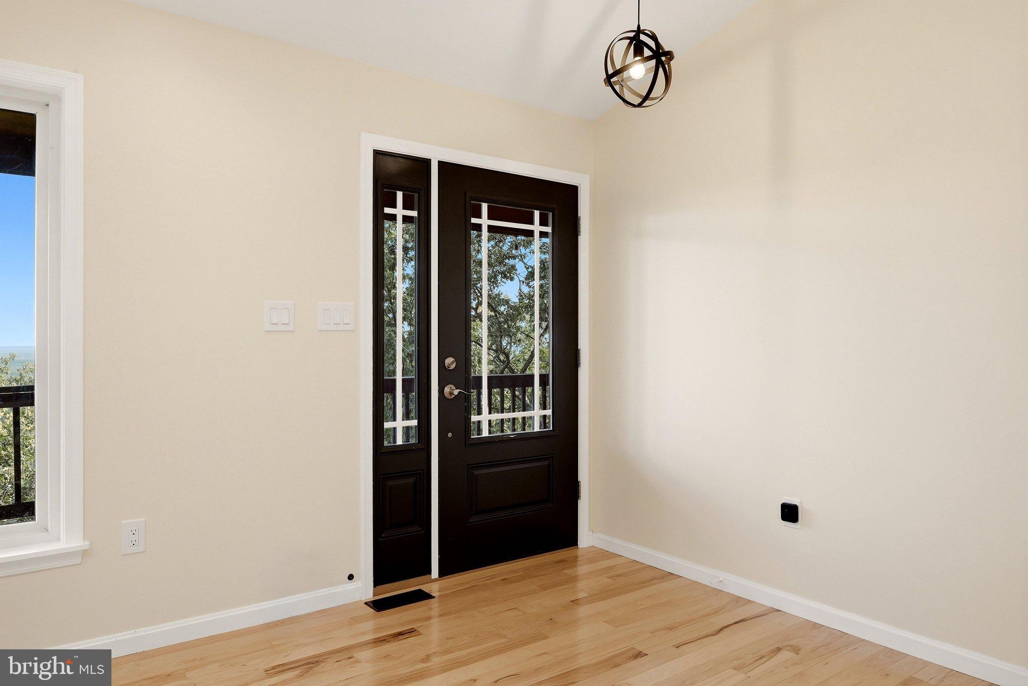 2809 Lookout Road Haymarket, VA 20169 - Photo 24 of 52 Door