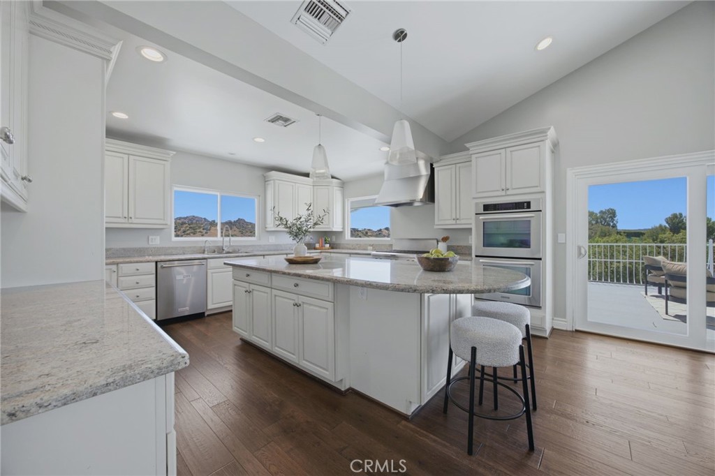150 Saddlebow Road Bell Canyon, CA 91307 - Photo 7 of 37 Gallery Image 7