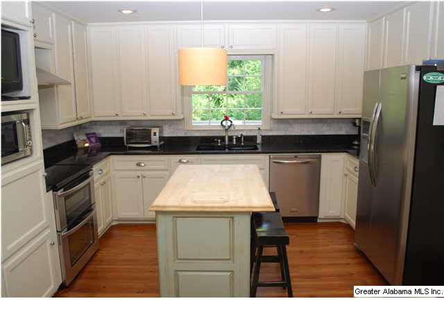 3349 Spring Valley Court Birmingham, AL 35223 - Photo 6 of 27