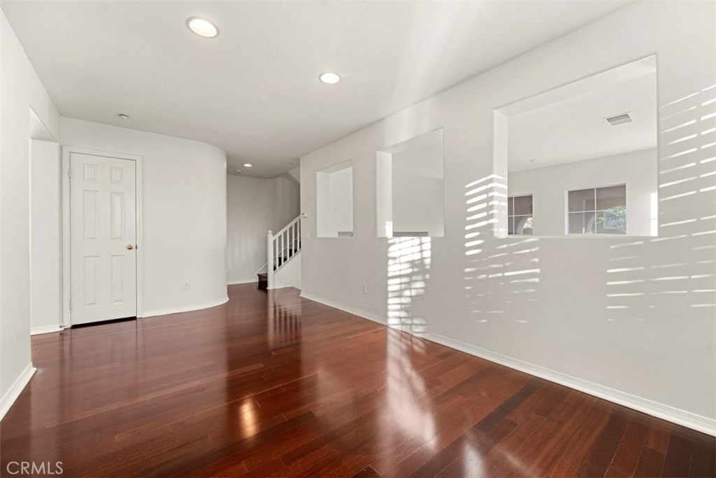 70 Chula Vista Irvine, CA 92602 - Photo 7 of 19