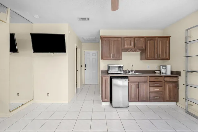 $710,000 | 757 Seahorse Avenue, Fort Walton Beach, FL 32548