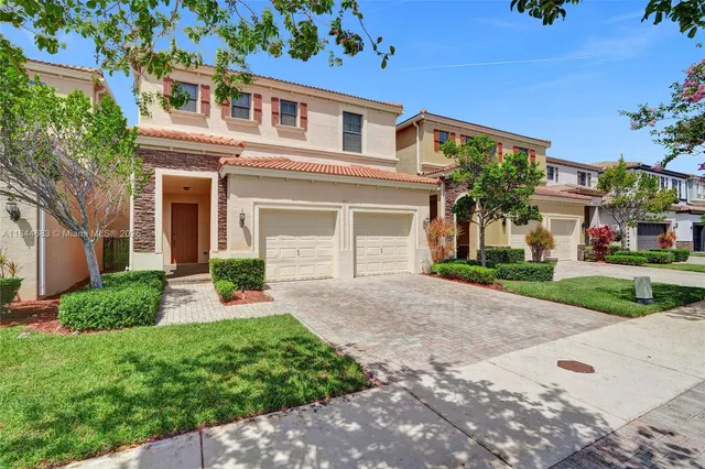 $929,000 | 643 Northeast 191st Terrace, Miami, FL 33179