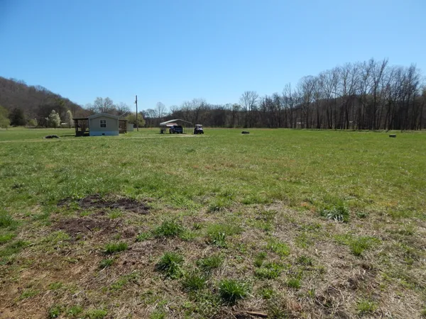 $285,000 | 6223 Beech Creek Road, Clifton, TN 38425