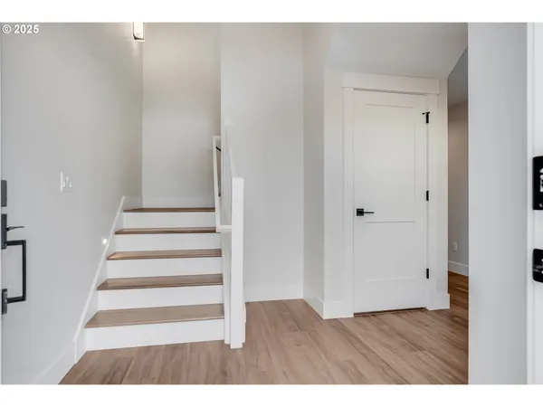 $1,149,000 | 15 Avenue I, Unit 1, Seaside, OR 97138