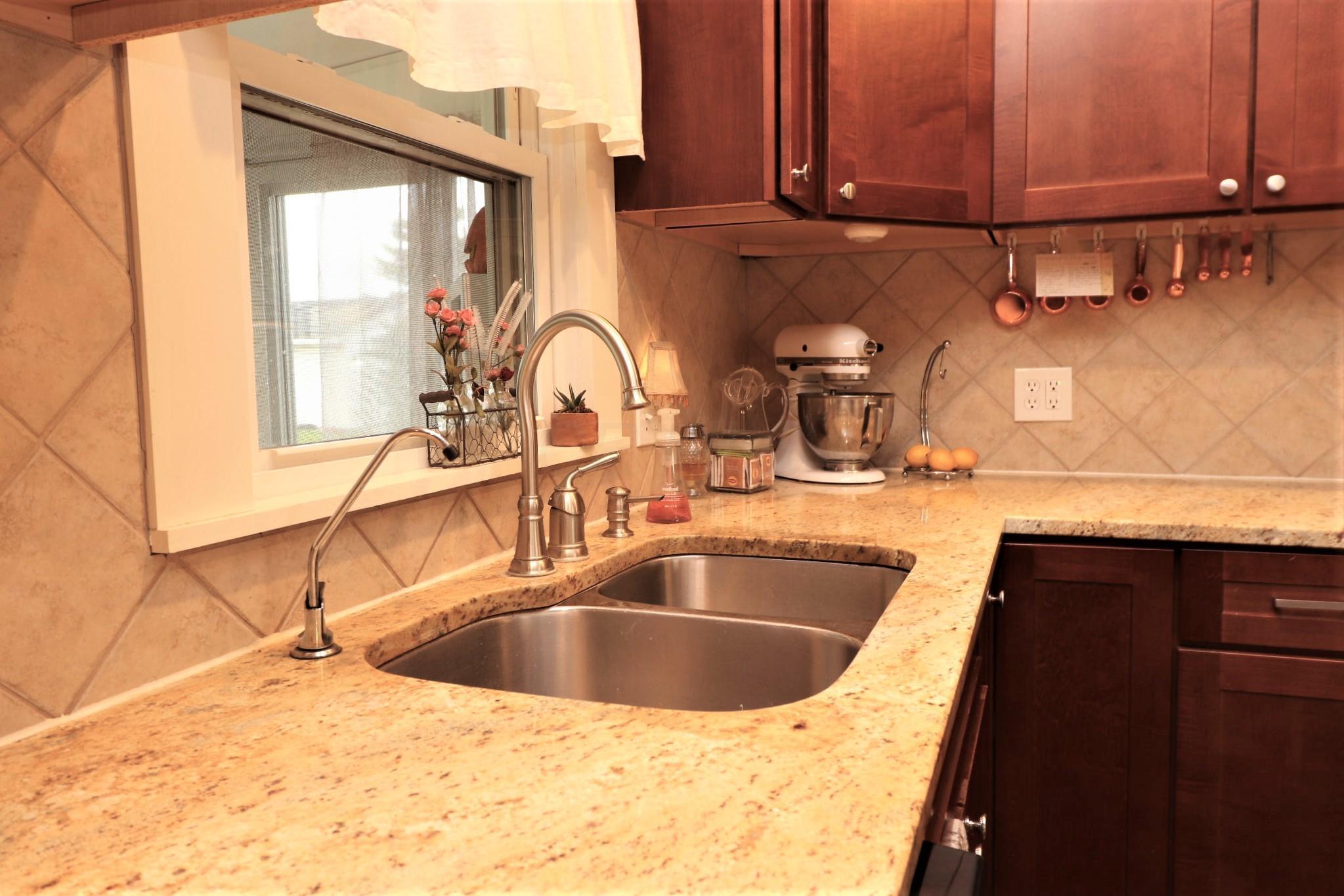 943 Cole Road Galloway, OH 43119 - Photo 11 of 38 Gallery Image 11