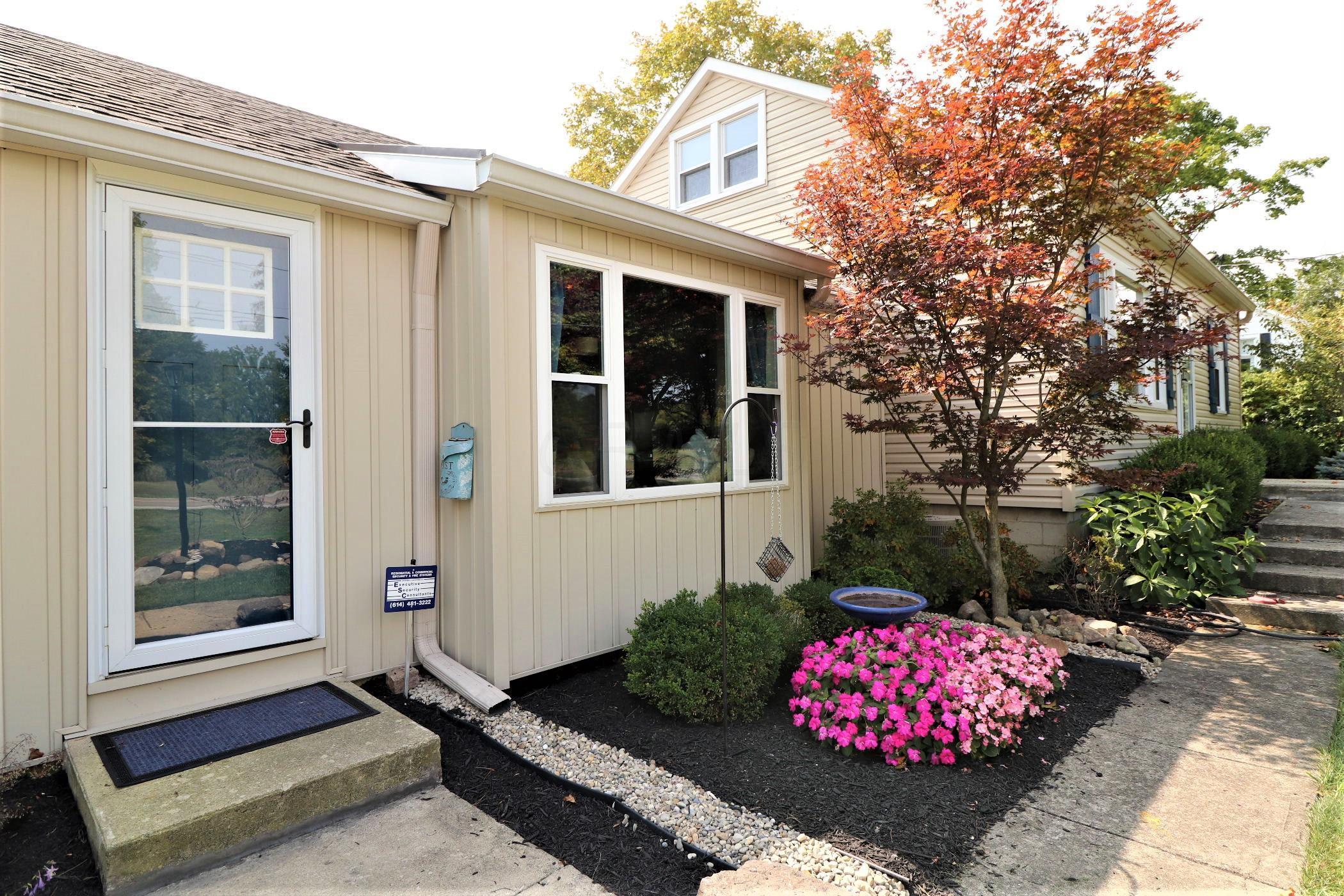 943 Cole Road Galloway, OH 43119 - Photo 2 of 38 Gallery Image 2