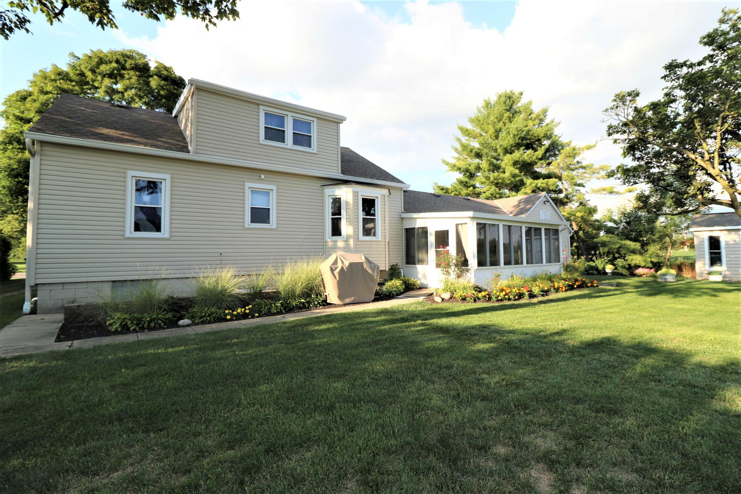 943 Cole Road Galloway, OH 43119 - Photo 3 of 38 Gallery Image 3