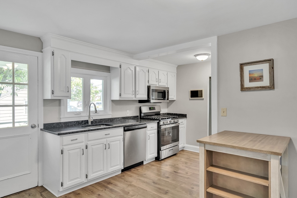 17 Ransom Road Framingham, MA 01702 - Photo 20 of 42