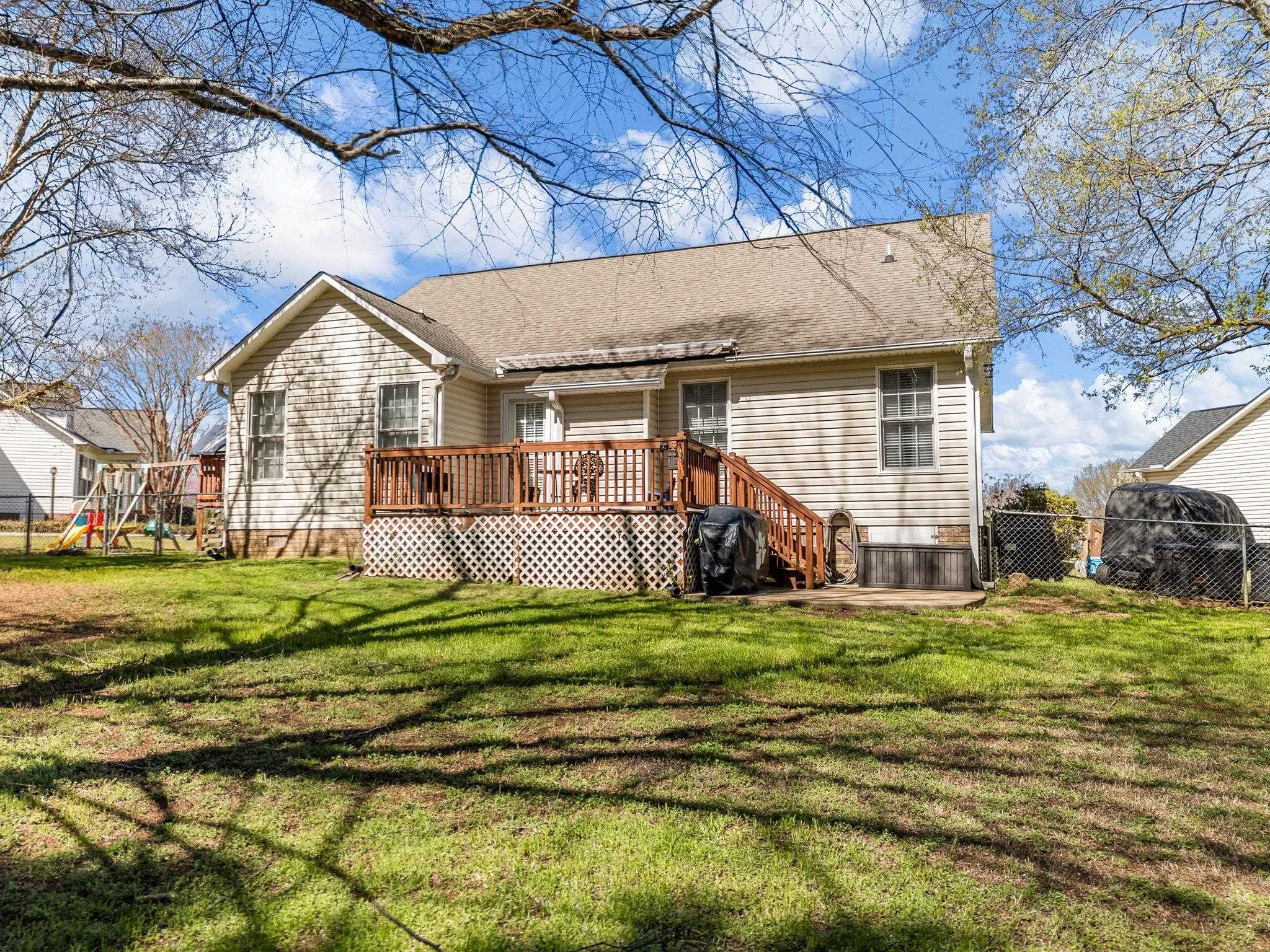 139 Cherrywood Road Woodruff, SC 29388 - Photo 35 of 39