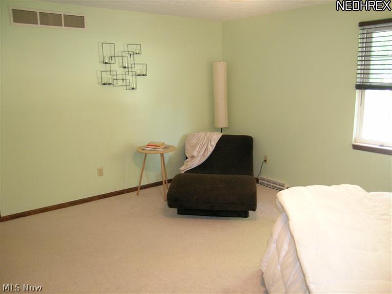 16896 Rabbit Run Drive Strongsville, OH 44136 - Photo 14 of 21 Gallery Image 14