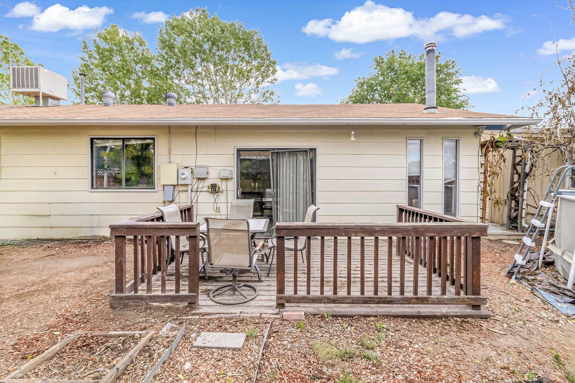483-30 C 3/4 Road Grand Junction, CO 81504 - Photo 21 of 25 a view of a house with a porch