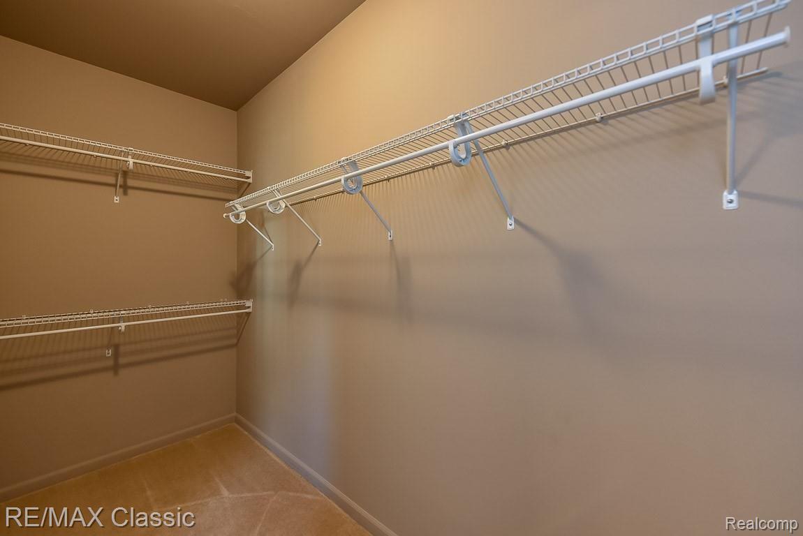 49287 Hawksburry Road Canton, MI 48188 - Photo 66 of 95 0044.jpg