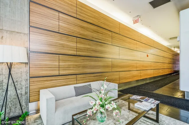 $4,000 | 659 West Randolph Street, Unit 1020, Chicago, IL 60661