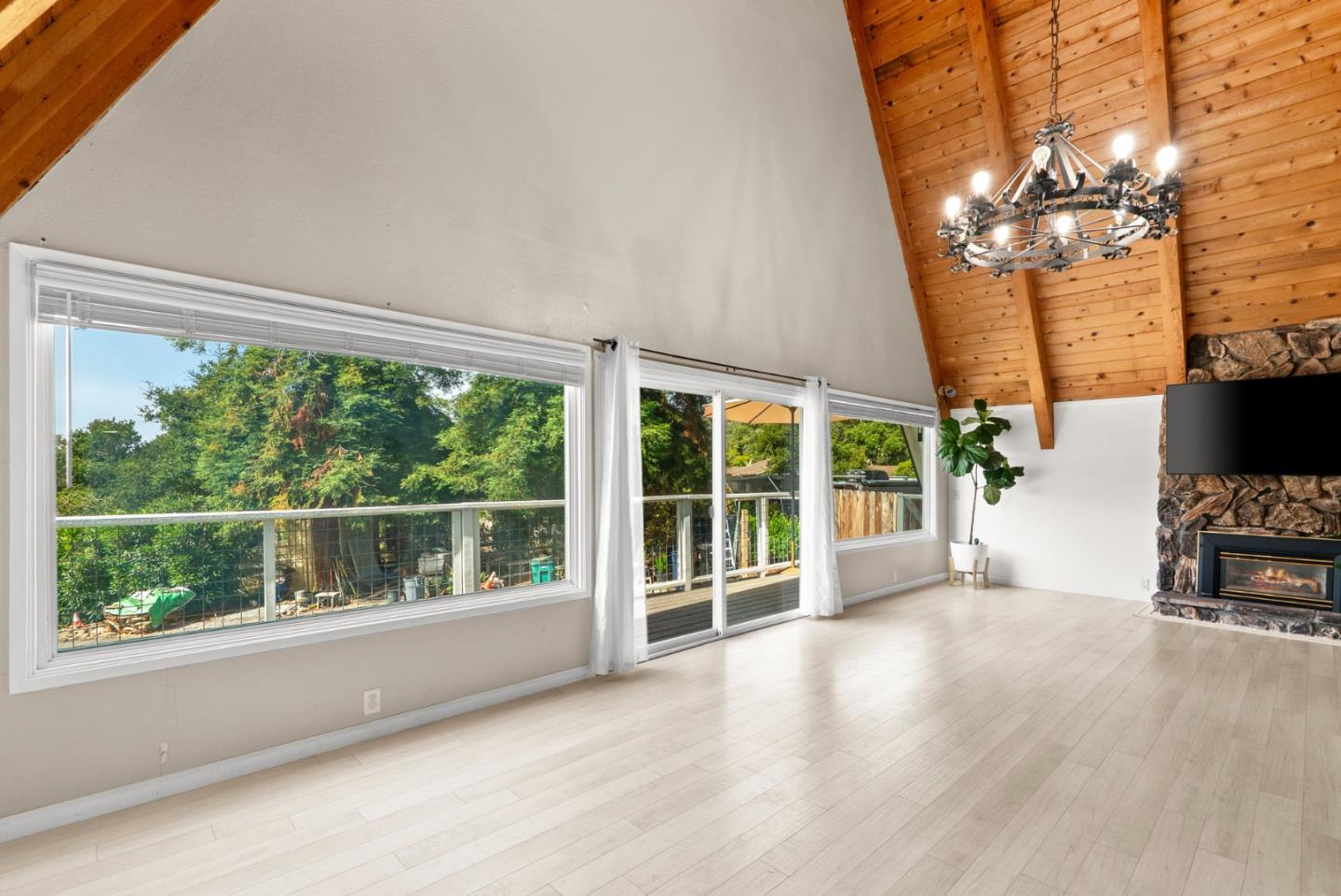 19125 Marjorie Road Salinas, CA 93907 - Photo 19 of 80 Gallery Image 19