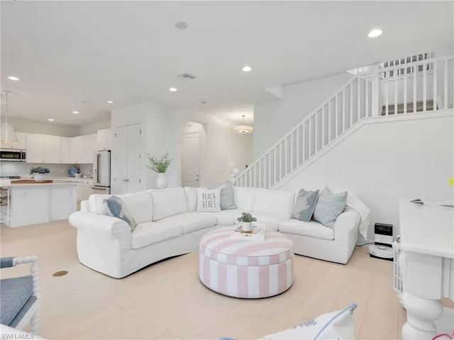 $750,000 | 20581 Fair Oak Lane, Estero, FL 33928