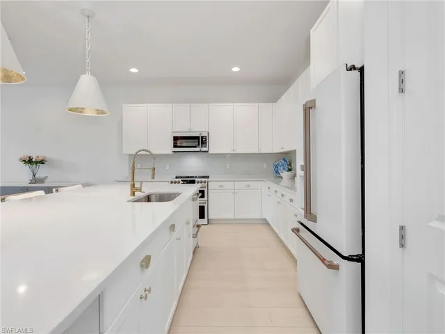 $750,000 | 20581 Fair Oak Lane, Estero, FL 33928