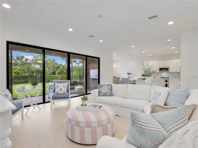 $750,000 | 20581 Fair Oak Lane, Estero, FL 33928