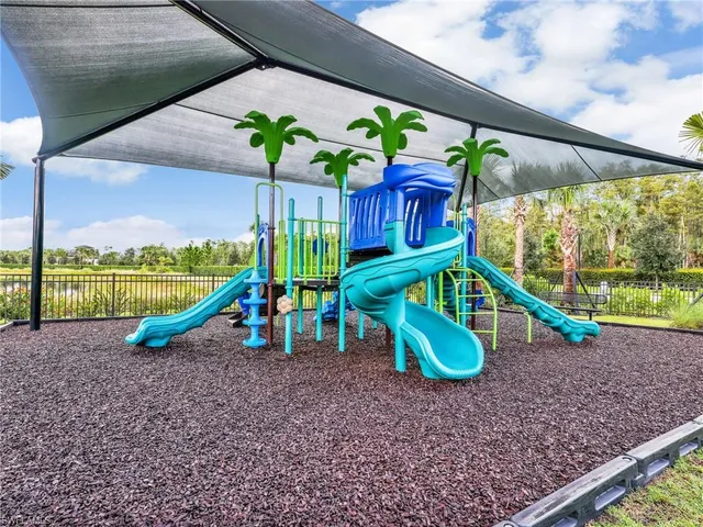 $750,000 | 20581 Fair Oak Lane, Estero, FL 33928