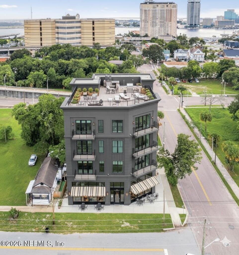 421 North Washington Street Jacksonville, FL 32202 - Photo 15 of 16 a view of a city that has tall buildings
