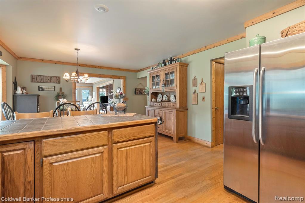 5221 Country Squire Road Dryden, MI 48428 - Photo 5 of 46