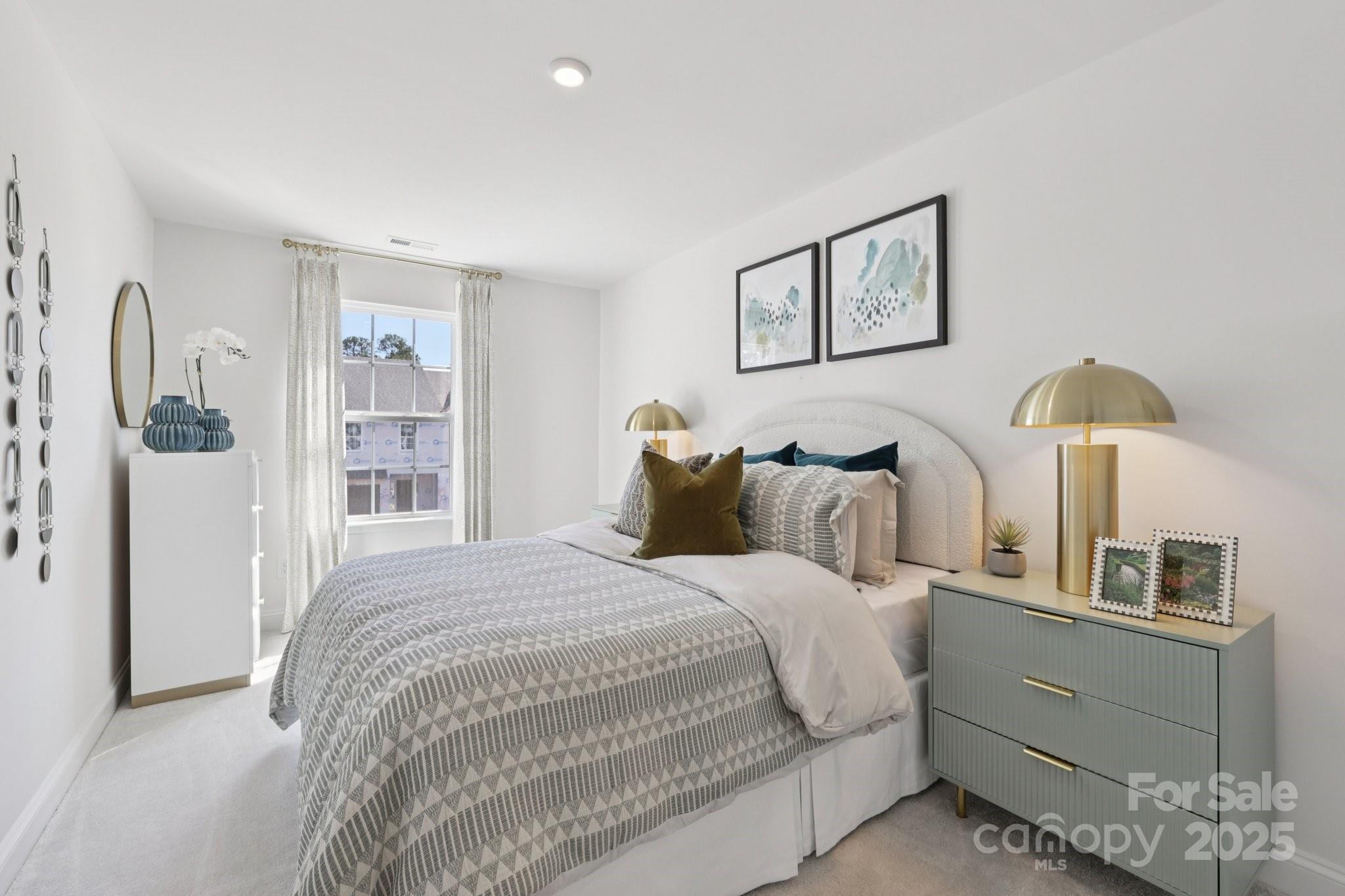 7717 Ethora Way Charlotte, NC 28216 - Photo 7 of 24