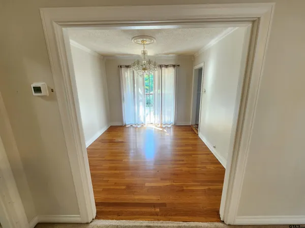 $1,350 | 608 West 3rd Street, Unit B, Tyler, TX 75701