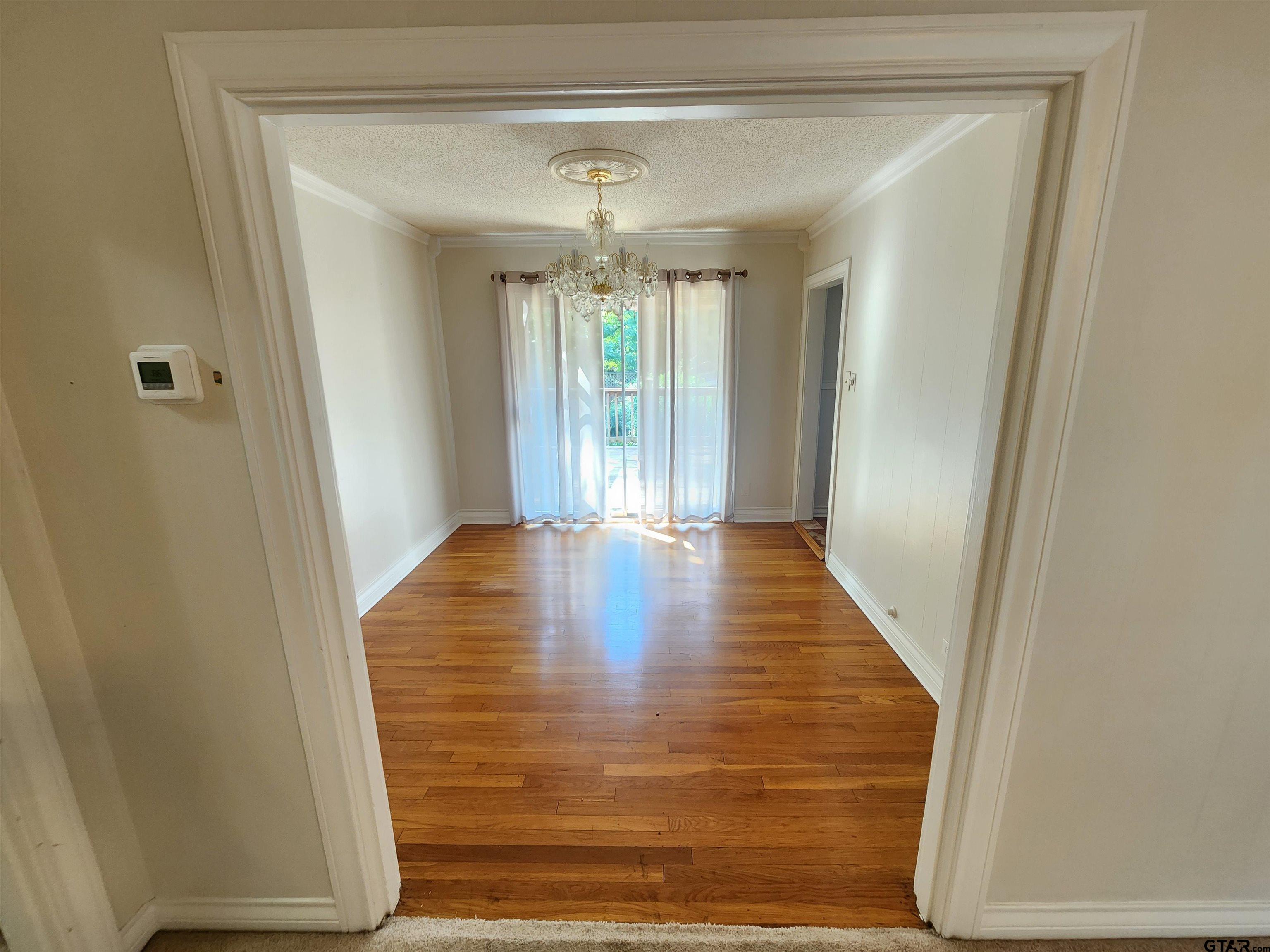 608 West 3rd Street, Unit B Tyler, TX 75701 - Photo 5 of 21