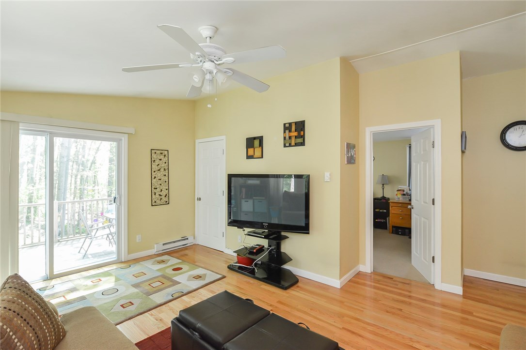 528 Log Road Smithfield, RI 02917 - Photo 14 of 33