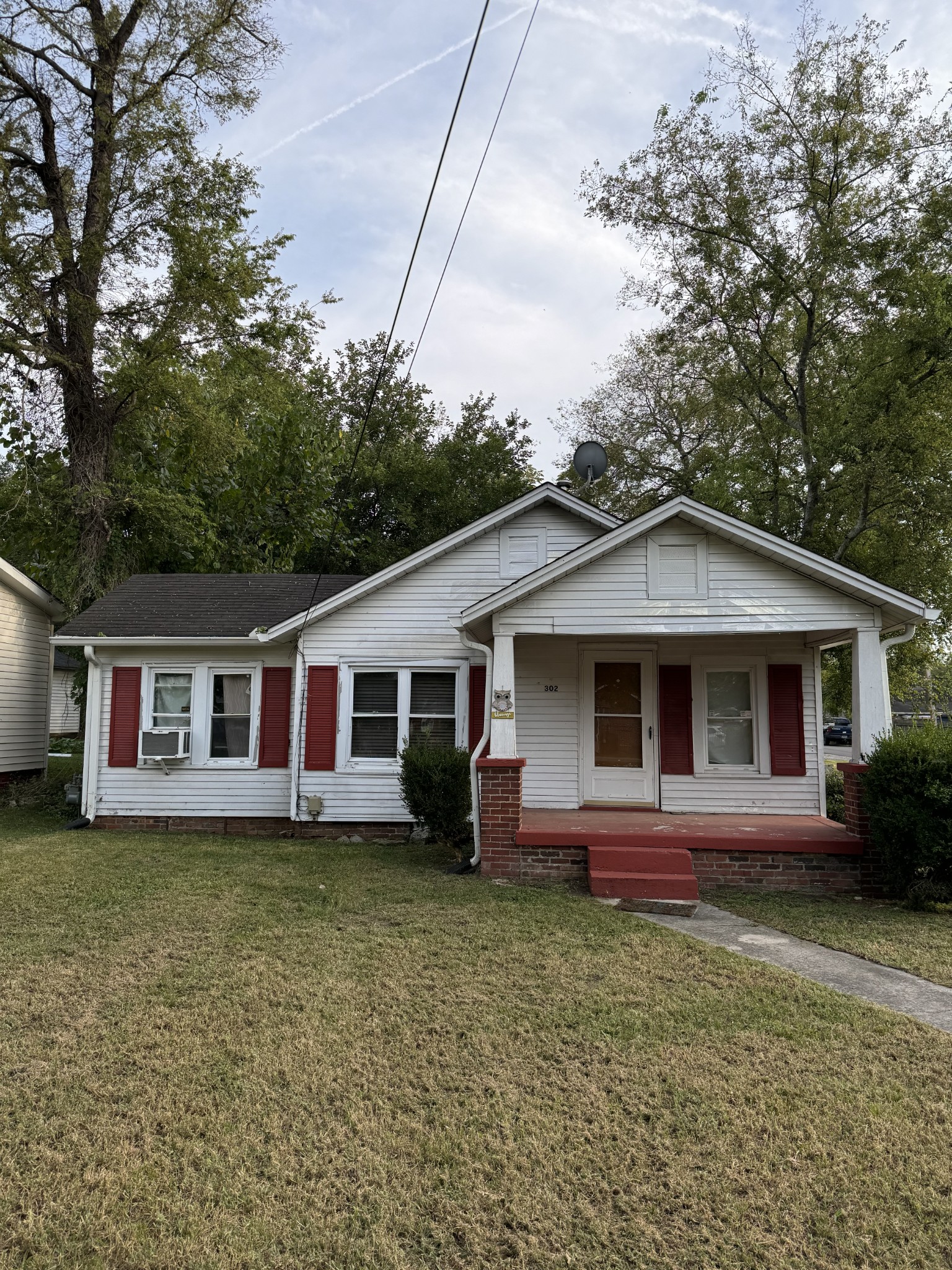 302 Maple Street Madison, TN 37115 - Photo 1 of 5 Gallery Image 1