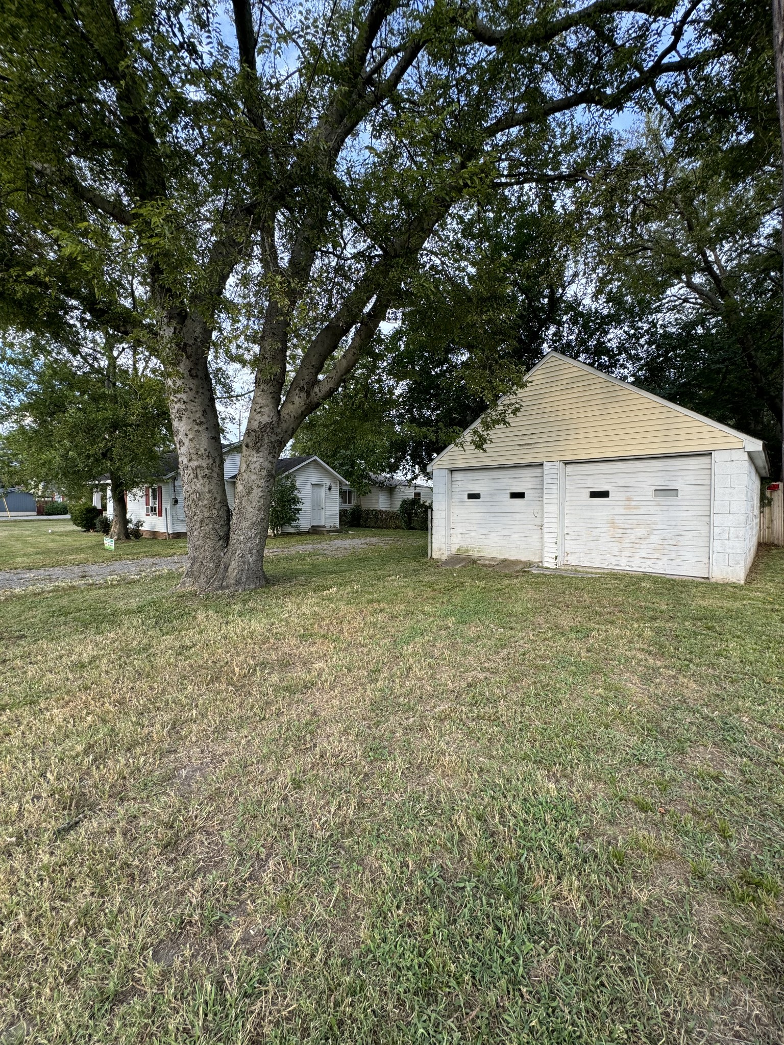 302 Maple Street Madison, TN 37115 - Photo 5 of 5 Gallery Image 5
