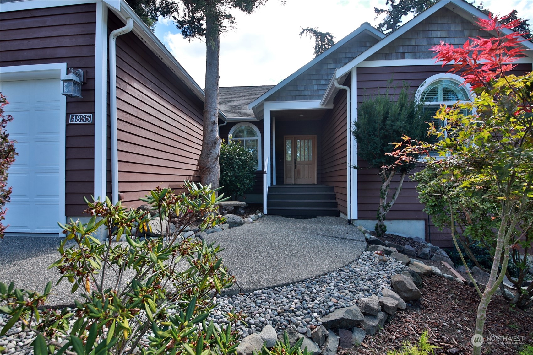 4835 Reindeer Road Freeland, WA 98249 - Photo 4 of 32 Gallery Image 4