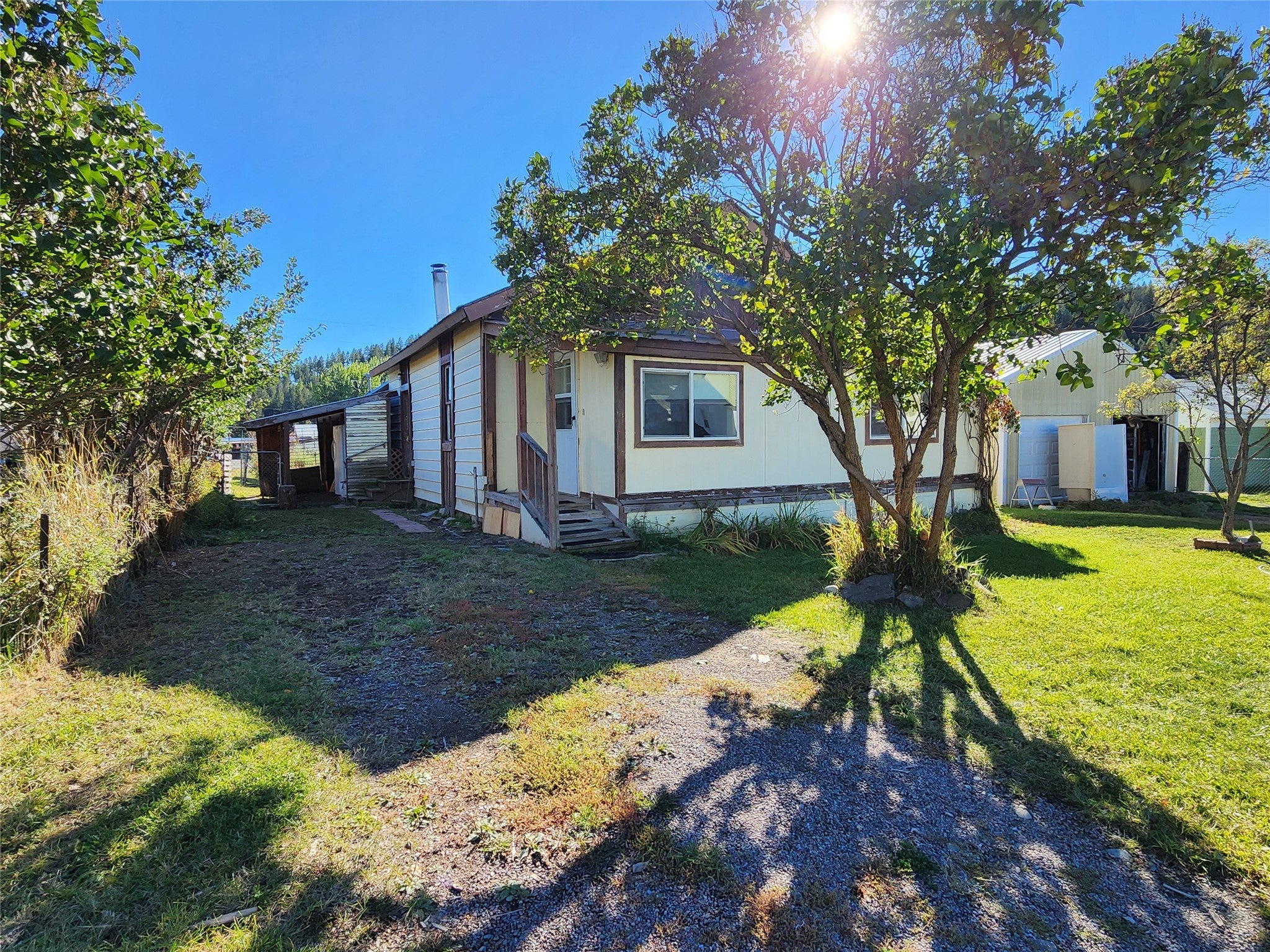 Historic single-level home in downtown Fortine