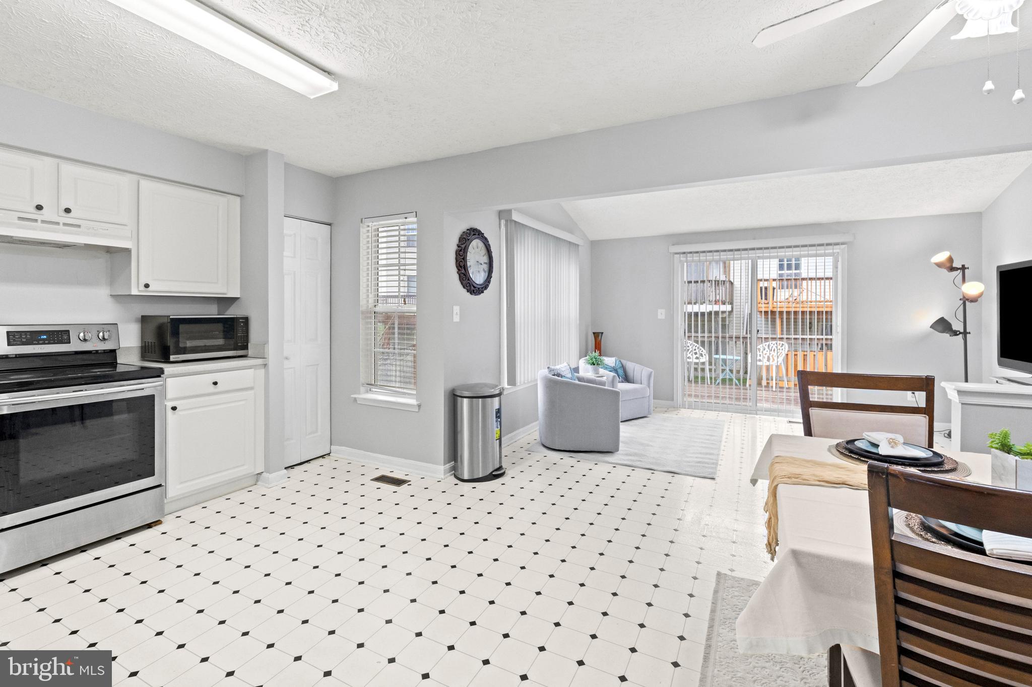 5035 Bridgeford Circle Rosedale, MD 21237 - Photo 7 of 27