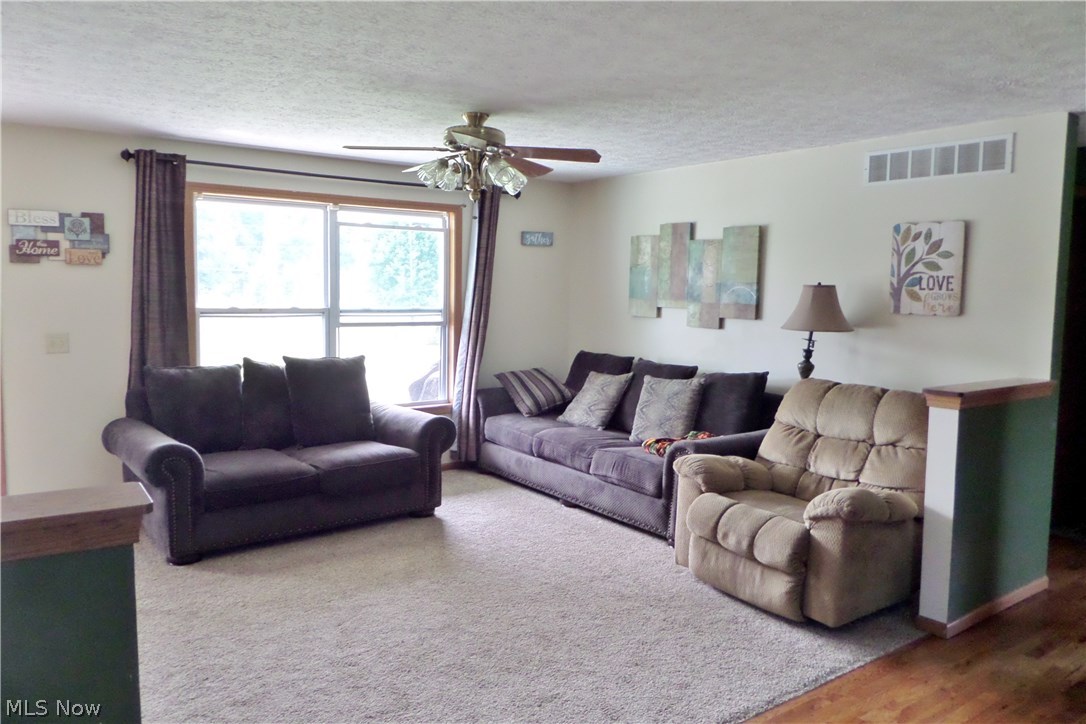 9545 Windham Parkman Road Windham, OH 44288 - Photo 6 of 19 Gallery Image 6