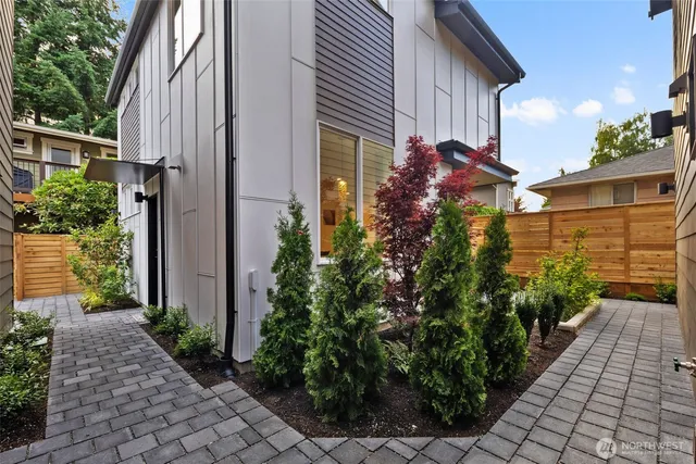 $719,000 | 2665 51st Avenue Southwest, Seattle, WA 98116